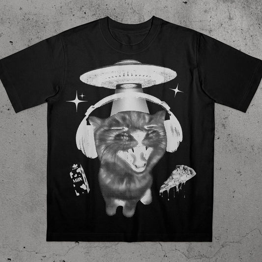 Alien Cat Meme Graphic Tee Vintage 90s Y2K Kitten Fan Art Shirt Unisex T-shirt, Sweatshirt, Hoodie, Long Sleeve Tee - T-Shirt, Sweatshirt, Hoodie
