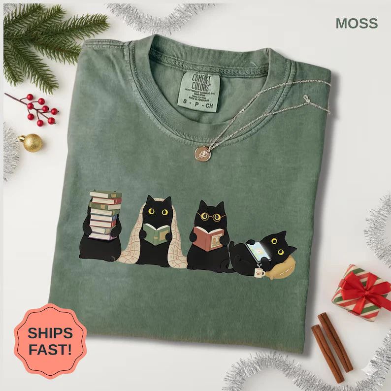 Black Cats Reading Book Lover Cat Reader Comfort Tee Unisex T-shirt, Sweatshirt, Hoodie, Long Sleeve Tee - T-Shirt, Sweatshirt, Hoodie