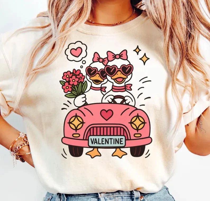 Cute Ducks Pink Convertible Car Valentine Comfort T-Shirt Retro Roadtrip Tee Unisex T-shirt, Sweatshirt, Hoodie, Long Sleeve Tee - T-Shirt, Sweatshirt, Hoodie