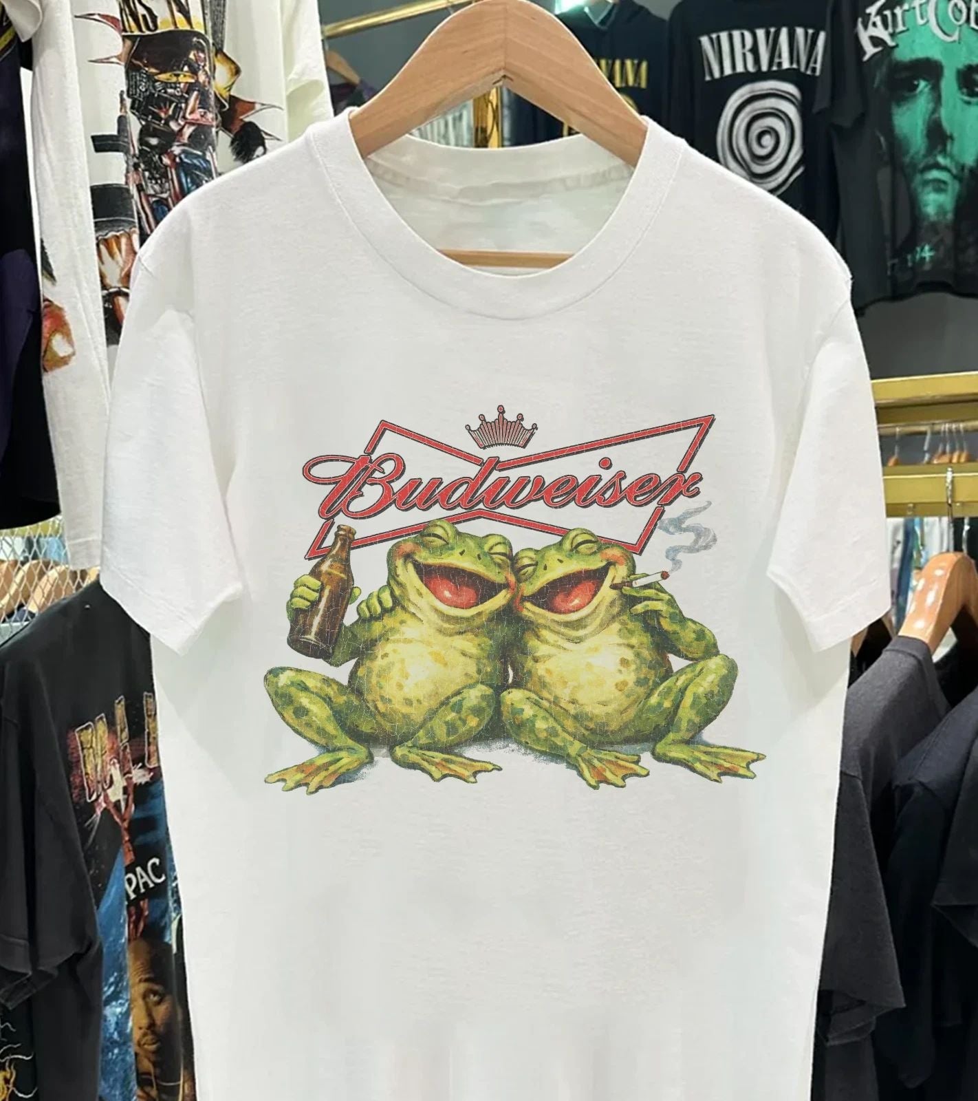 Bud Two Frogs Beer T-Shirt Vintage Retro Graphic Tee S-5XL Unisex T-shirt, Sweatshirt, Hoodie, Long Sleeve Tee - T-Shirt, Sweatshirt, Hoodie