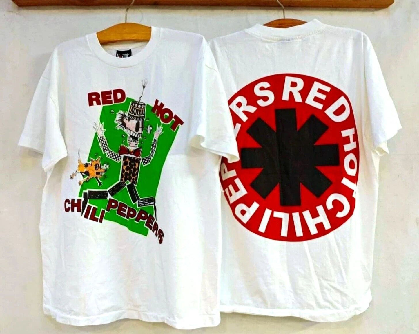 Vintage Red Hot Chili Peppers Shirt L RHCP Tour Kiedis Rock Band F092 Unisex T-shirt, Sweatshirt, Hoodie, Long Sleeve Tee - T-Shirt, Sweatshirt, Hoodie