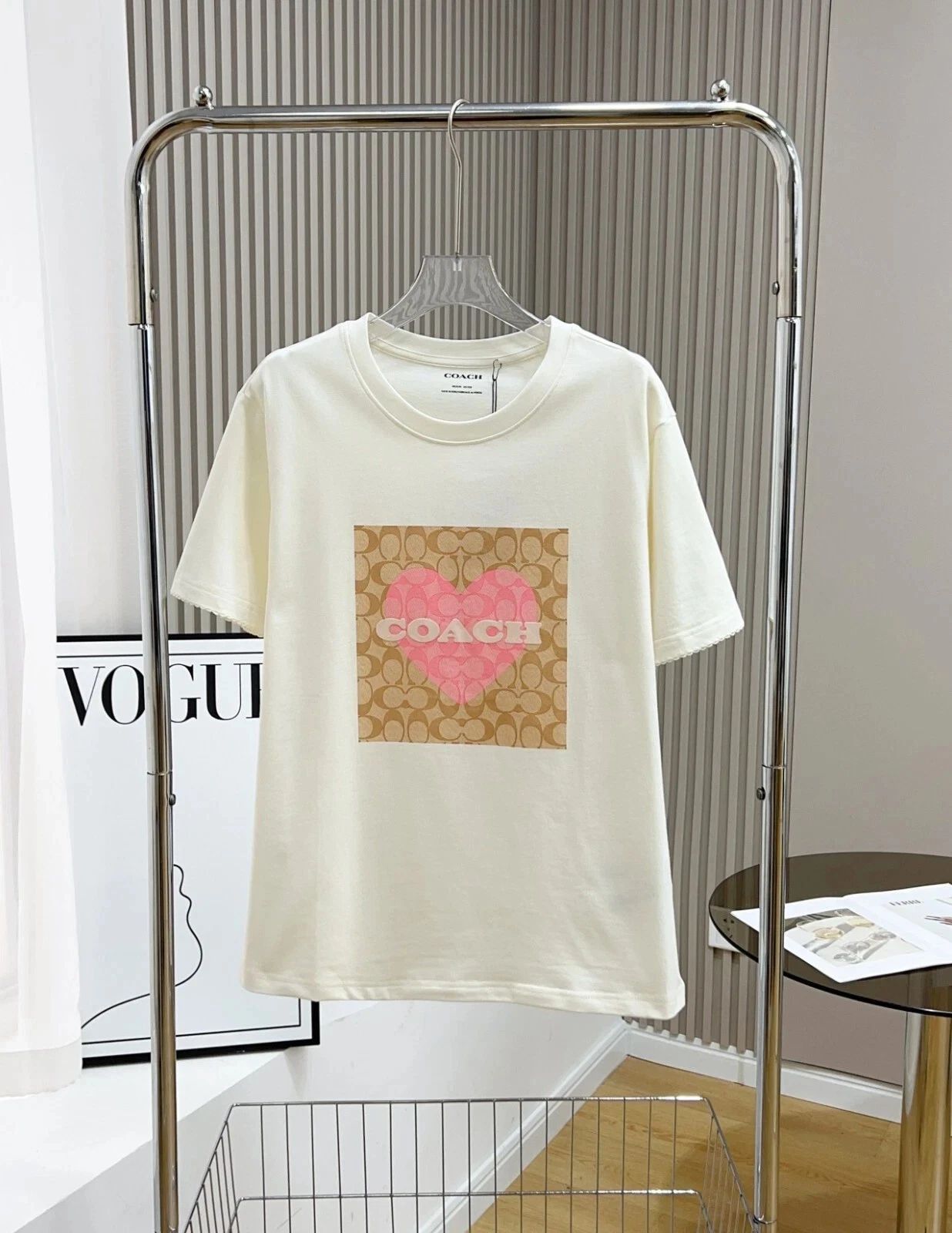 NWT COACH Womens signature PINK Heart beige White T-shirt COTTON reprint sale ! Unisex T-shirt, Sweatshirt, Hoodie, Long Sleeve Tee - T-Shirt, Sweatshirt, Hoodie